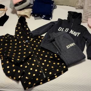 Sweatsuits great condition